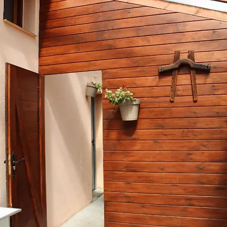 Hostel Alto Da Pena Exclusive For Pilgrims *