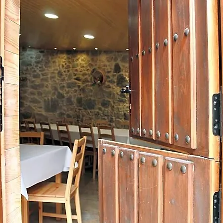 Hostel Alto Da Pena Exclusive For Pilgrims